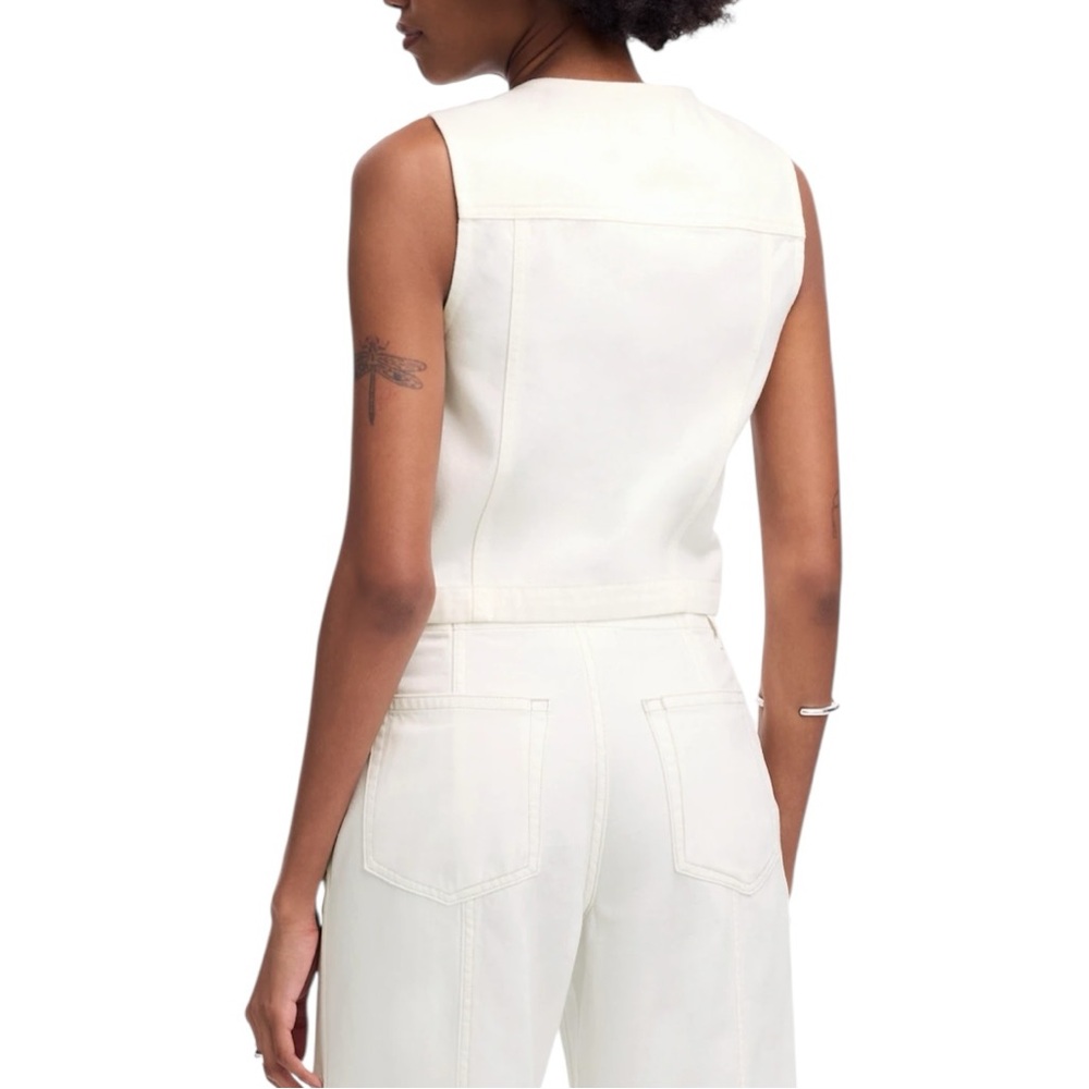 Madewell Cropped Denim Vest: Airy Denim Edition in Tile White - Picture 6 of 9